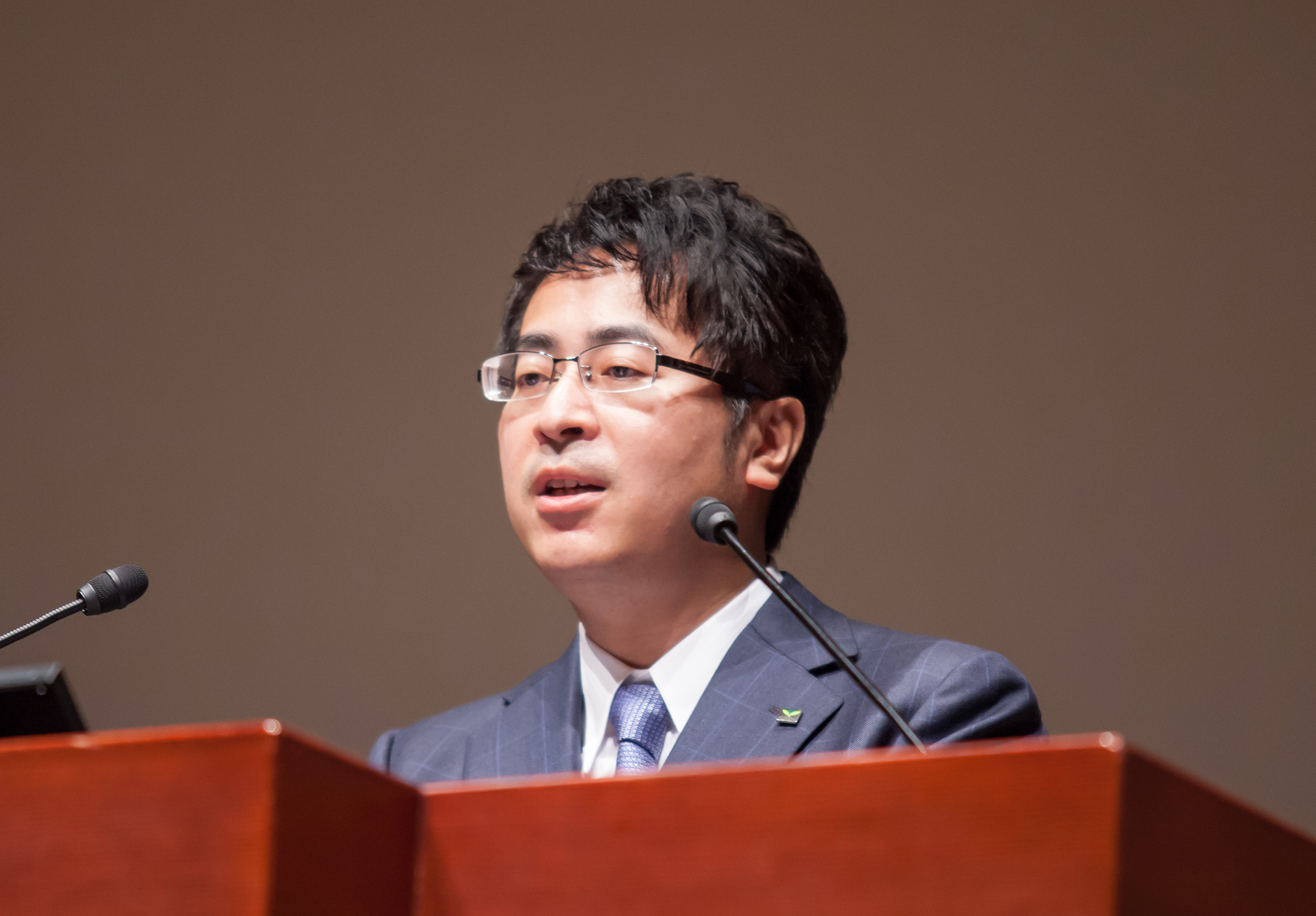 福盛  训之